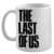 Caneca branca com a inscrição "THE LAST OF US" em letras grandes e pretas.