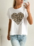 Remera amplia manga rebatible Come True Leopardo - comprar online