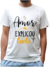 Camiseta Masculina Básica - O Amor me explicou tudo