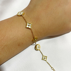 Imagem do Pulseira LV Florzinhas Dourado ou Prata em Aço Inoxidável