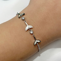 Imagem do Pulseira Feminina em Aço Inoxidável Prata Diversas