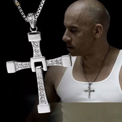 Corrente de Cruz Toretto em Aço Inoxidável ou Banhada Ouro 18k