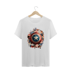 Camiseta Plus Size Escudo do Capitão América com Toque Floral - Estilo e Poder em Tamanho Especial! na internet