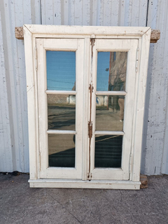 Imagen de Ventana De Madera Cedro Con Celosías Cod.12102 Chapasusadas