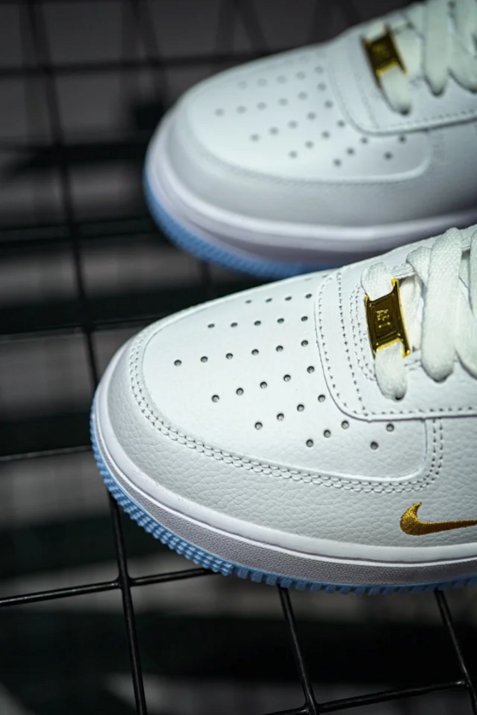 Air force 1 ice blue sail top