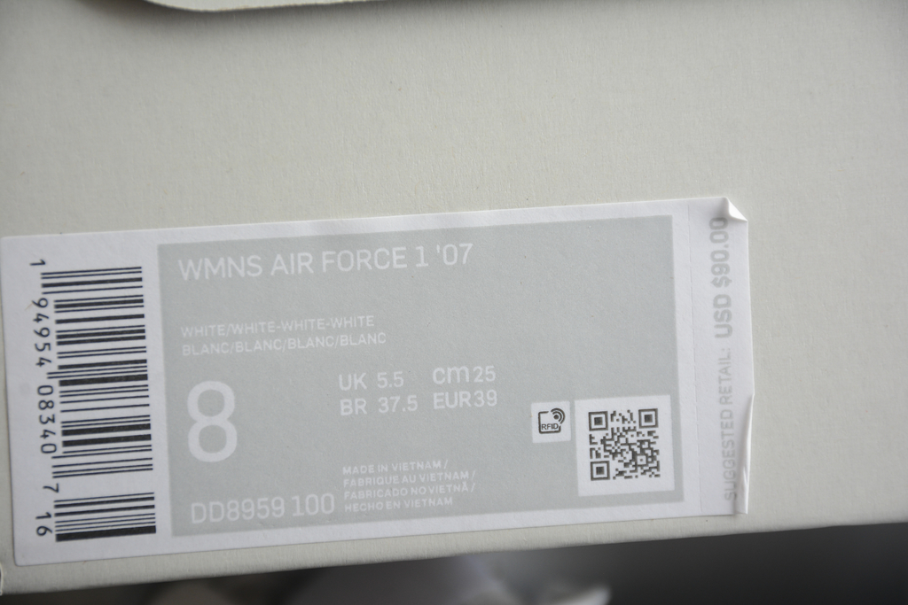 White air force ones hot sale 5.5