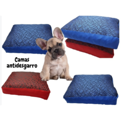 CAMA PETIT ANTIDESGARRO ROJA RECTANGULAR CON FUNDA .ENVIO GRATIS - comprar online