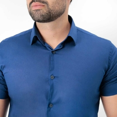 Camisa Manga Curta Slim Fit Básica - comprar online