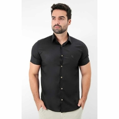 Camisa Manga Curta Slim Fit Básica