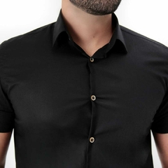 Camisa Manga Curta Slim Fit Básica - comprar online