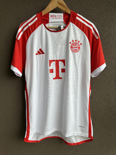 Camisa Bayern de Munique 23/24