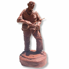 Escultura de Altair Alves "Percussionista 2"