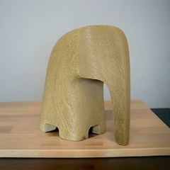 Escultura Elefante Amadeirada - Grande - Snuggle