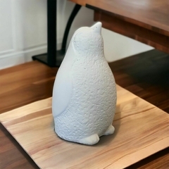 Escultura Pinguim na internet