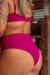 CONJUNTO TOP RETO RECORTE E HOT PANT BERRY - Lera Moda Praia