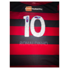 Imagem do Camisa Oficial Flamengo 2011 - Ronaldinho N10 - Olympikus - Autografada por Zico