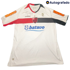 Camisa Oficial Flamengo 2010 - Olympikus - Autografada por Ronaldinho Gaúcho