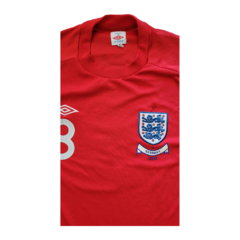 Camisa Oficial da Inglaterra 2010 - Lampard N8 - Umbro - Reliker - O Mundo dos Colecionáveis