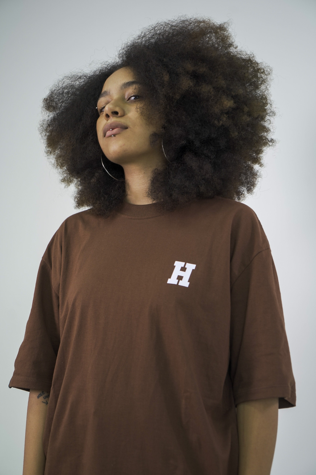 Camiseta Oversized Monte Leste - Marrom