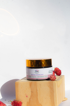 creme facial Regenera Frutas vermelhas