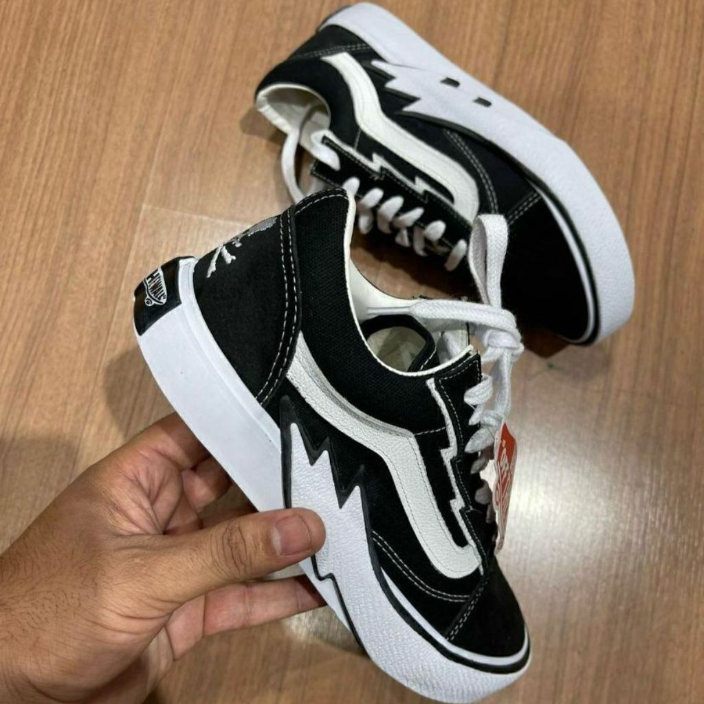 Vans old 2024 skool caveira