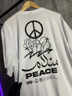 Camisa chronic “Peace” na internet