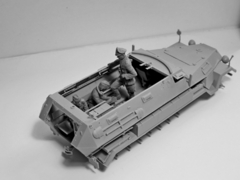 ‘Beobachtungspanzerwagen’ Sd.Kfz.251/18 Ausf.A 1/35 - ICM 35105 - Hey Hobby - Modelismo Extraordinário