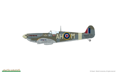 Spitfire Mk. Vb Late 1/48 - Edição Profipack Eduard 82156 - comprar online