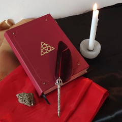 Caderno Estilo Medieval - Grimório/Livro das Sombras - Triquetra