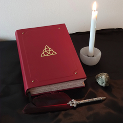 Caderno Estilo Medieval - Grimório/Livro das Sombras - Triquetra - Eclipsa Store