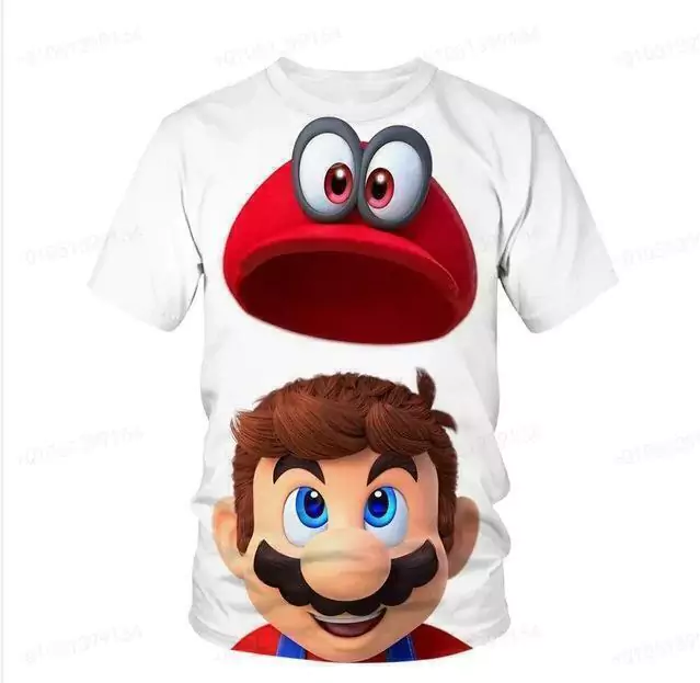 Camiseta infantil branca com estampa do personagem Mario e seu chapéu vermelho.