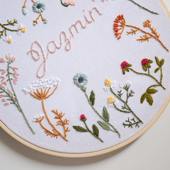 Custom embroidery of colorful flowers - Tuky Waingan Handmade