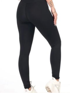 Calça legging na internet