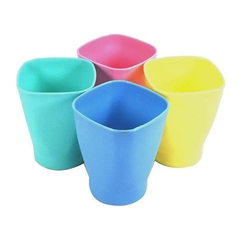 VASO PLASTICO CUADRADO