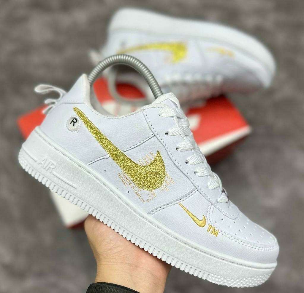 Nike air force with hot sale glitter