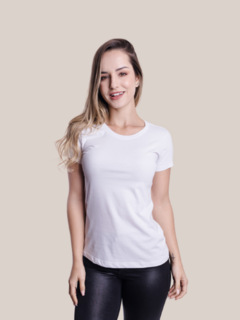 Camiseta Lisa Feminina - bem básico