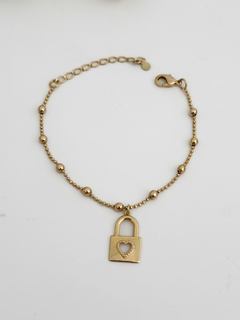 PULSEIRA ESFERA COM CADEADO CORAÇÃO BANHO OURO 18k