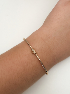 BRACELETE NÓ BANHO A OURO 18k