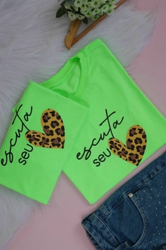 T-shirt Escuta o seu Coração Verde Neon - comprar online