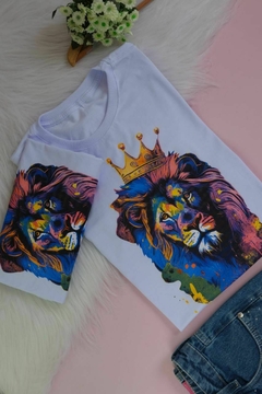T-shirt Leão Branca - comprar online