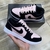 Air Jordan 1 Low- Preto com Rose