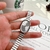 Oval Shaped Quartz Watch para Mulheres, Moda de Luxo, Mini Case, Pequeno Numeral - comprar online