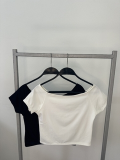 Remera cuello bote (P0032) - comprar online