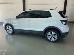 VOLSWAGEN T-CROSS 1.6 HIGHLINE AT 2019