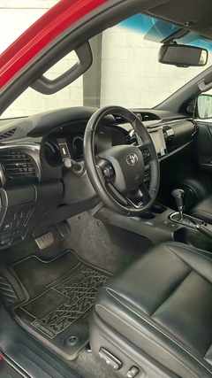 TOYOTA HILUX 2.8 SRX AT 4X4 2019