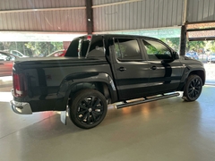 VOLKSWAGEN AMAROK V6 BLACK 4X4 AT 2020 en internet