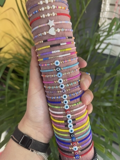 10 Pulseras de chaquira ajustable surtidas en internet