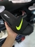 chinelo-slide-nike-preto-com-verde-neon