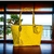 Bolso de Piel Tote Cincelado Amarillo