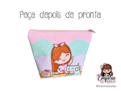 NECESSAIRE TRIÂNGULO BARBIE PRINCESA - comprar online